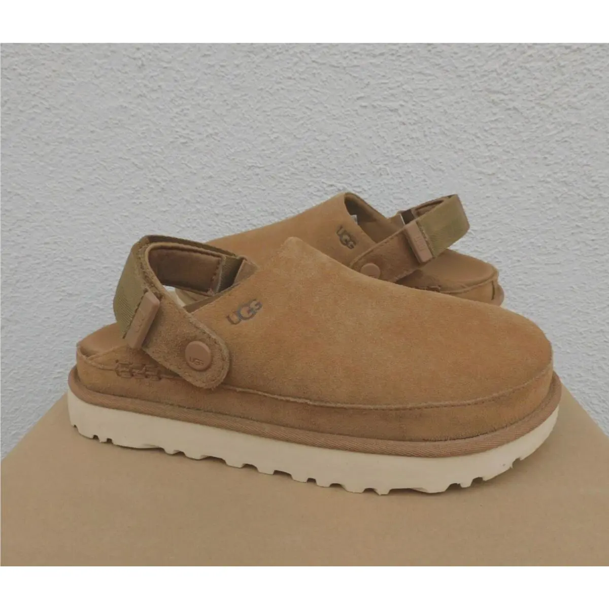 Ugg Chestnut Goldenstar Clog Suede Platform Sandals Women US 7/ Eur 38