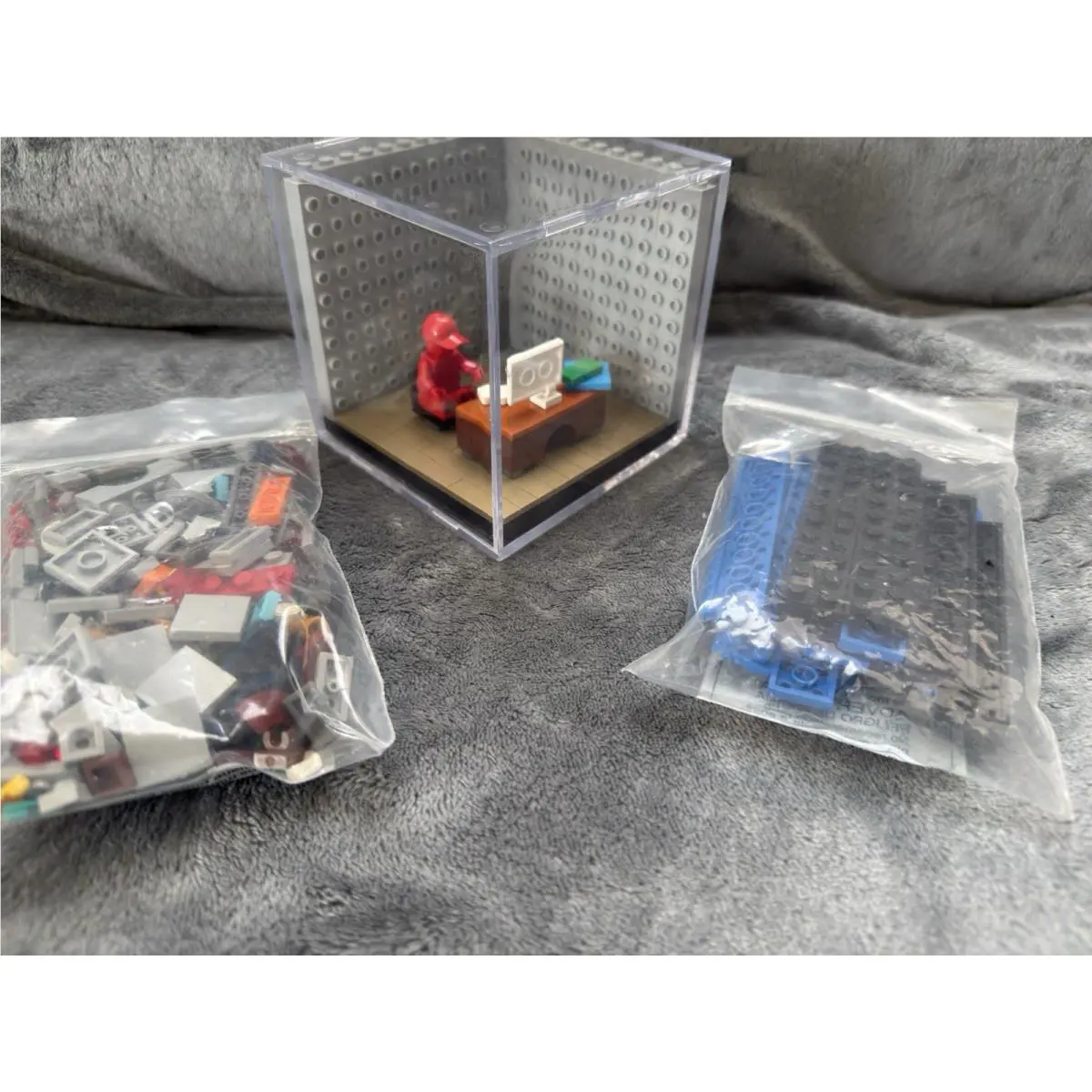 Lego World Builder Tongal Limited Edition Set WORLDBUILDER-1 - Complete