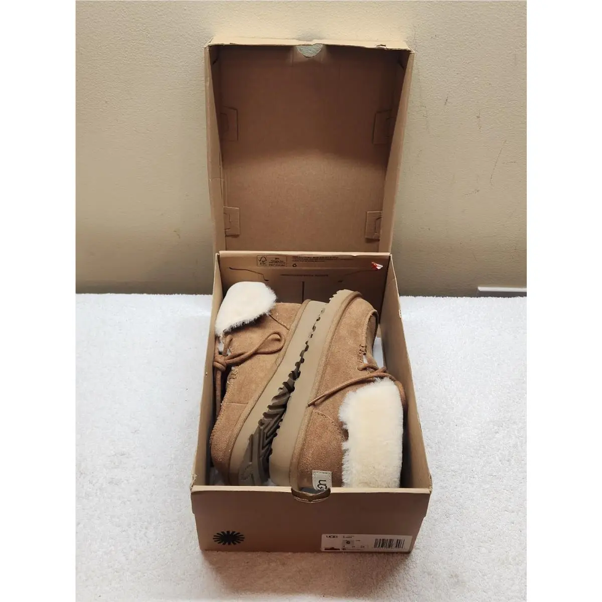 Ugg Diara Slippers Womens Size 6 Chestnut Shearling Lined Moccasin Shoes W/ Box