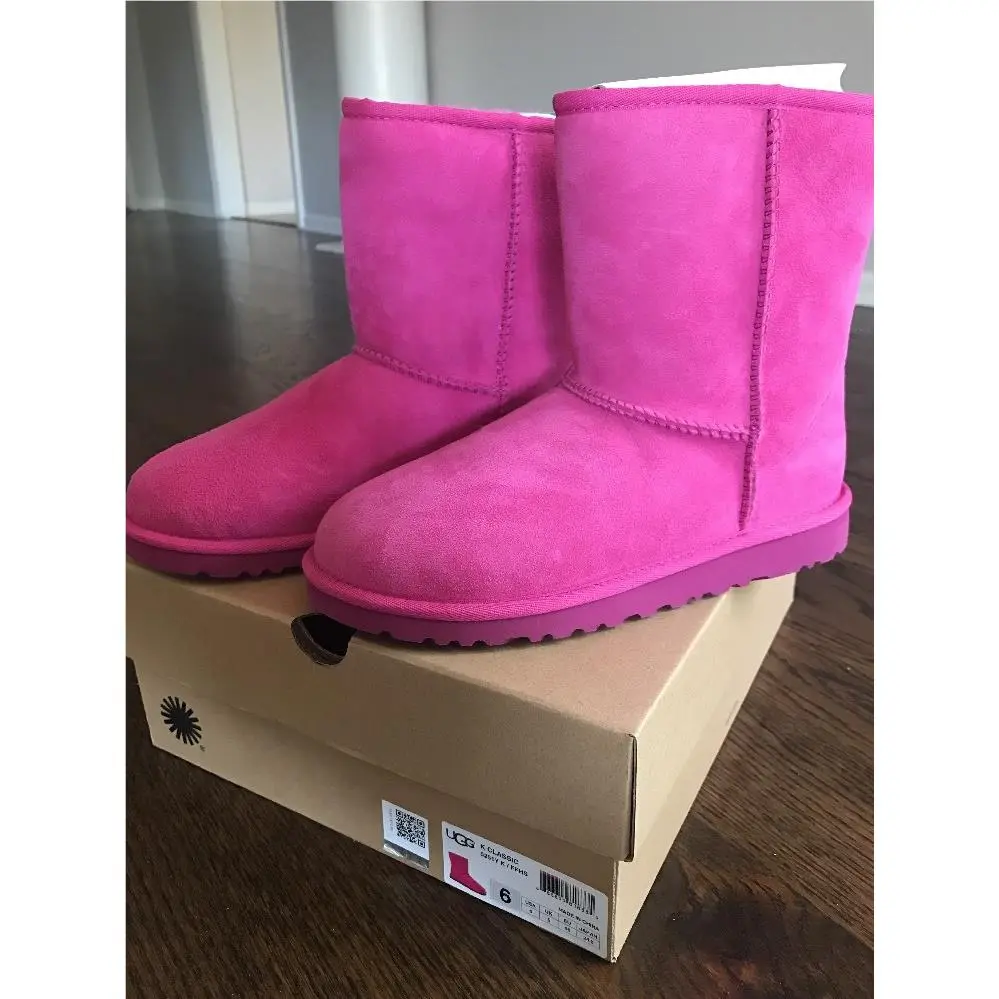 Ugg Australia Pink Seude Girls Boots Classic Short 5251 Youth Size 5