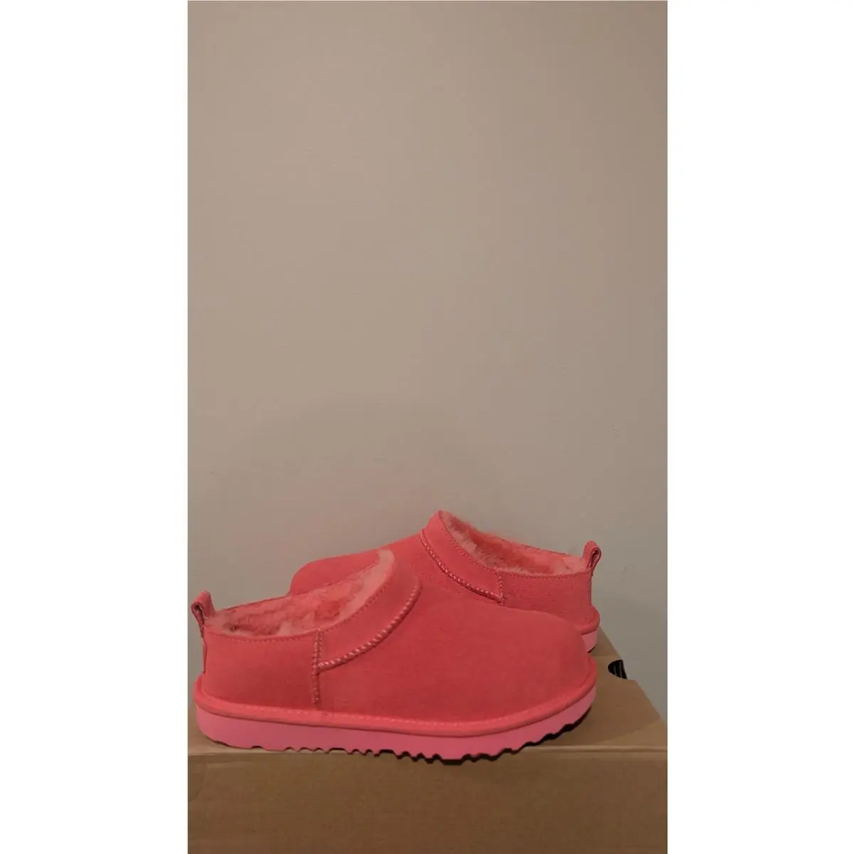 Ugg Australia Kids Classic Micro Boot Size 4