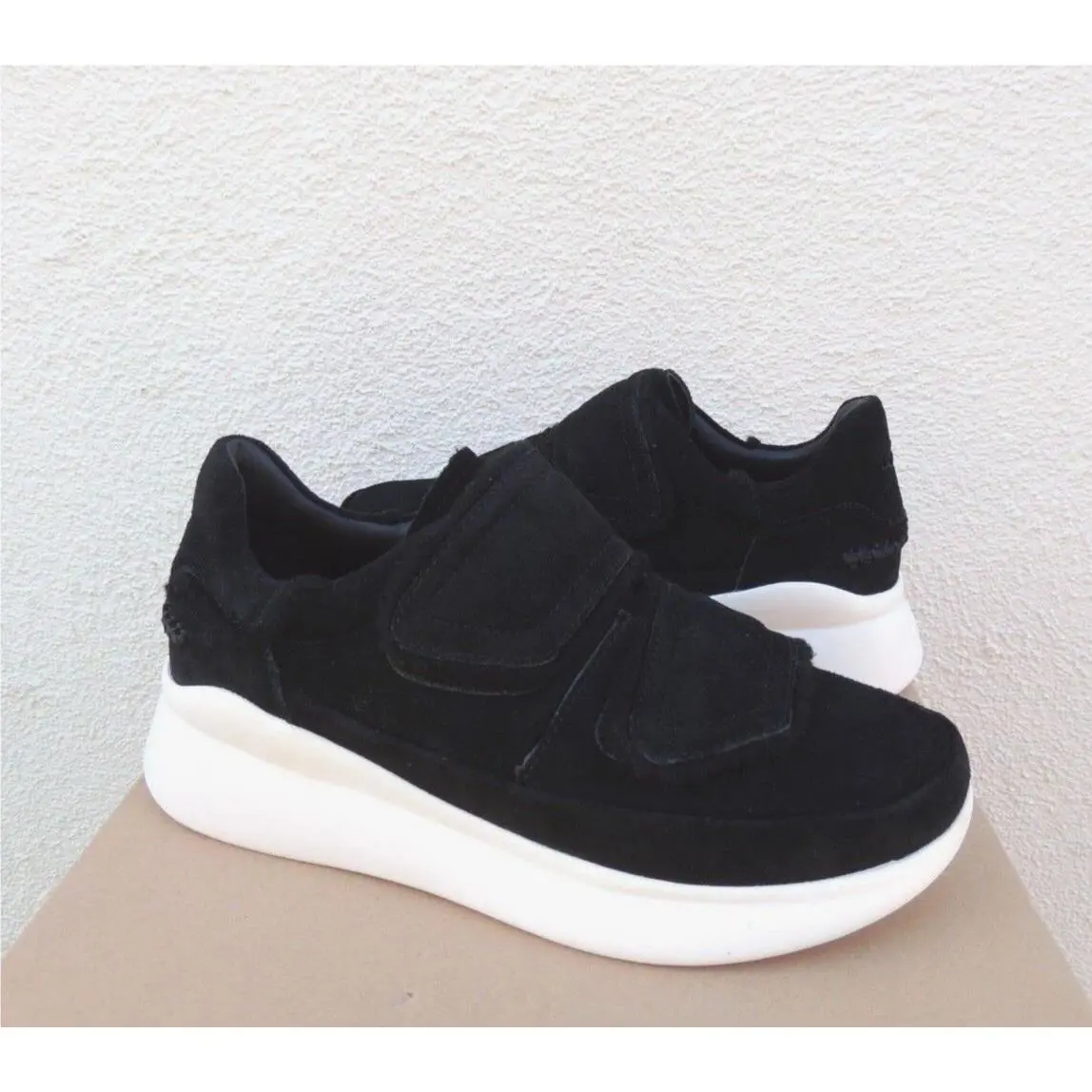 UGG shoes - UGG Ashby Spill Seam Sneaker - Black (UPC: 191142705141) 1