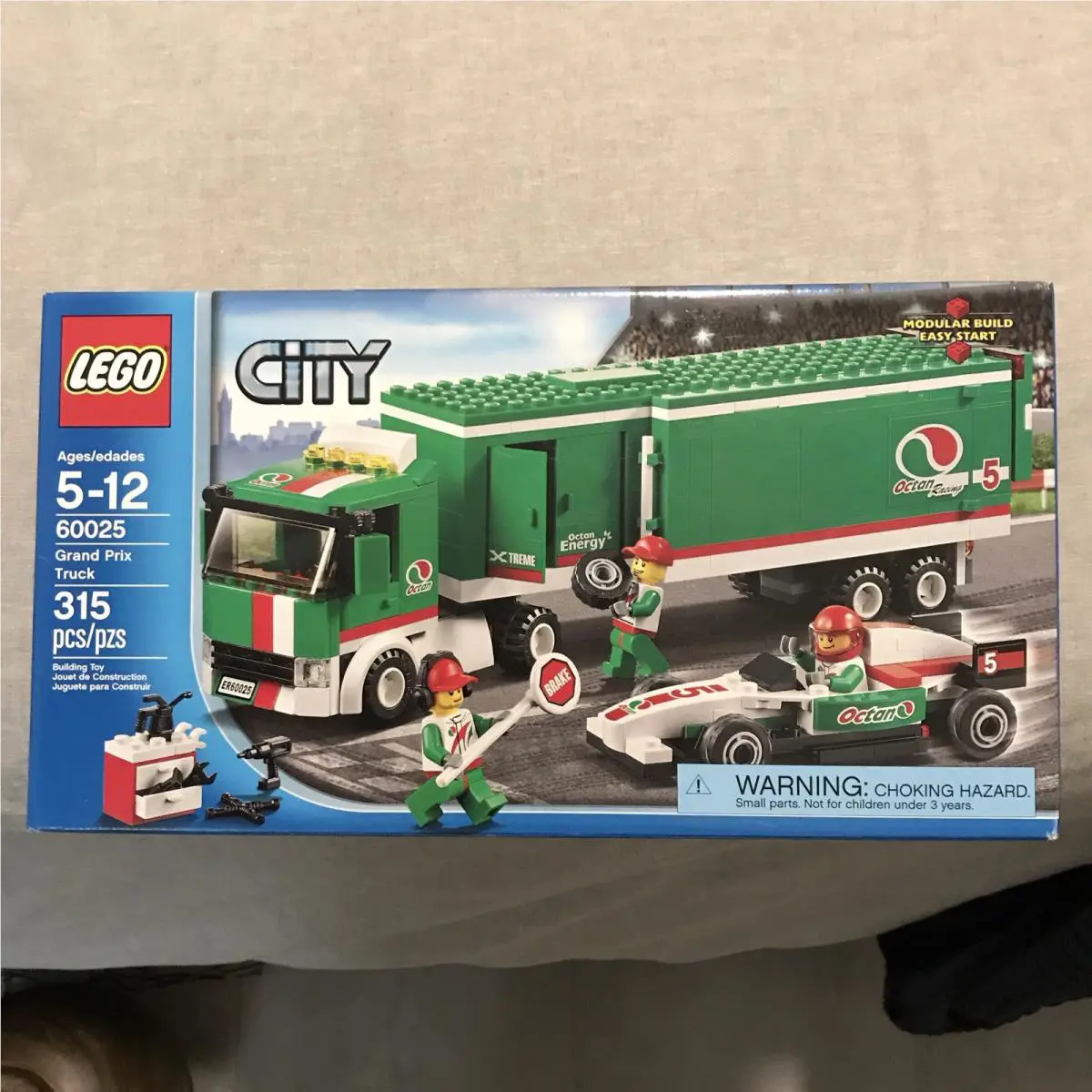 Lego City: Grand Prix Truck 60025 - In Box