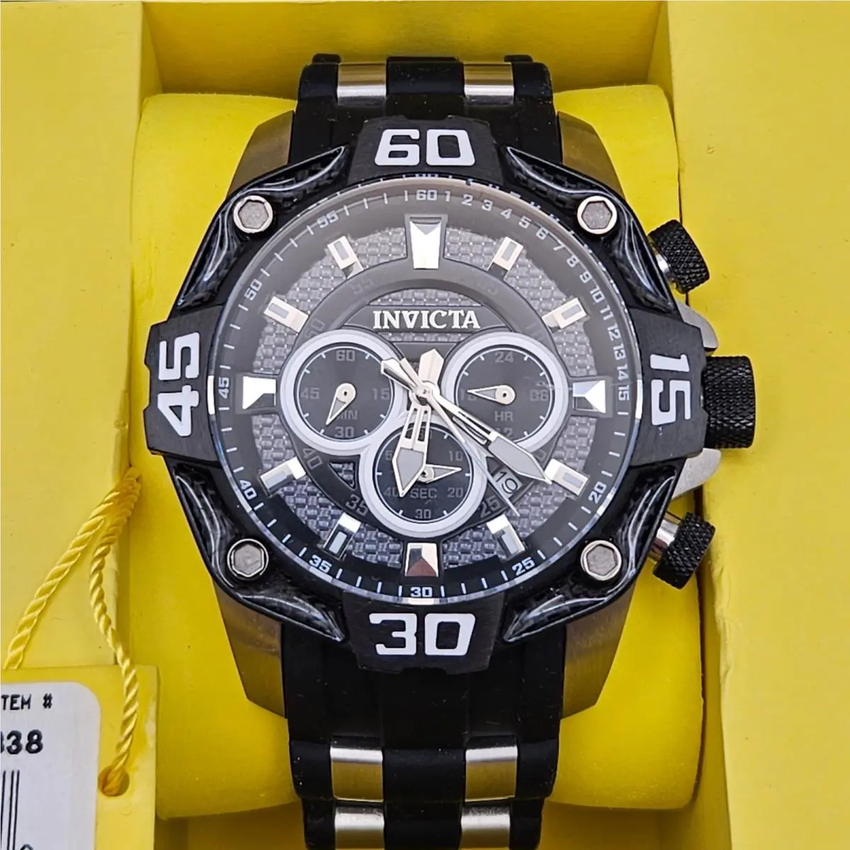 Invicta 44704 Pro Diver Men`s Quartz Black and Silver Watch