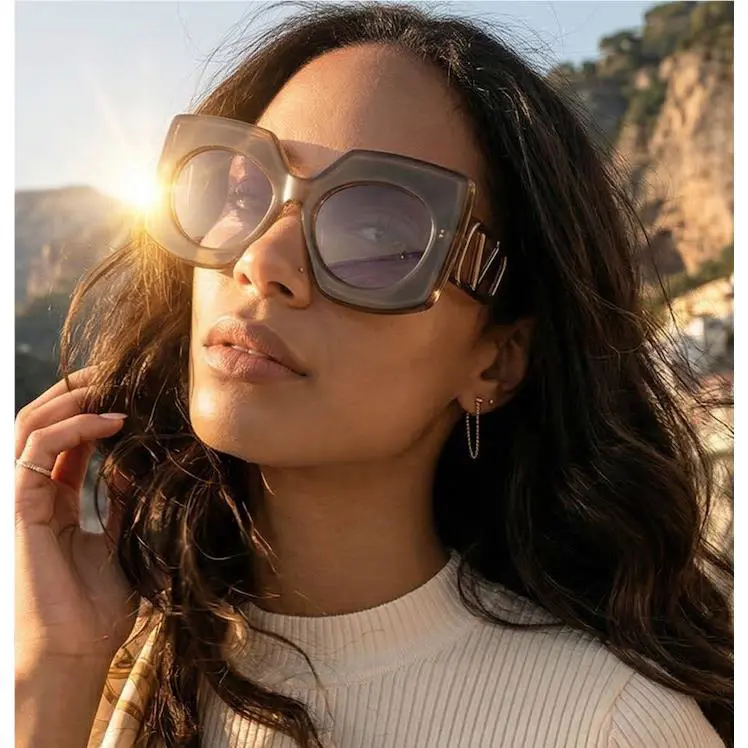Valentino V-soul-blk - Gld Sunglasses 53mm