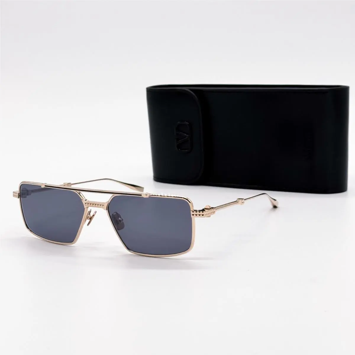 Valentino Sunglasses VLS-111A 129 Gold/gray Women Eyewear