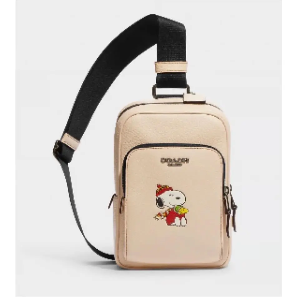 CE602 Coach X Peanuts Track Pack 14 with Snoopy Motif Ivory