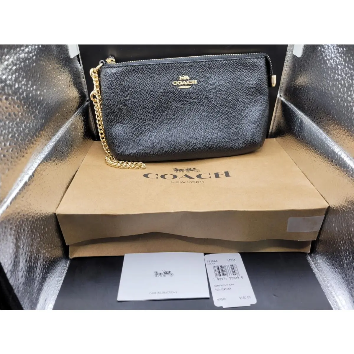 Coach F73044 Large Wristlet Crossgrain Leather Black Gold Cha