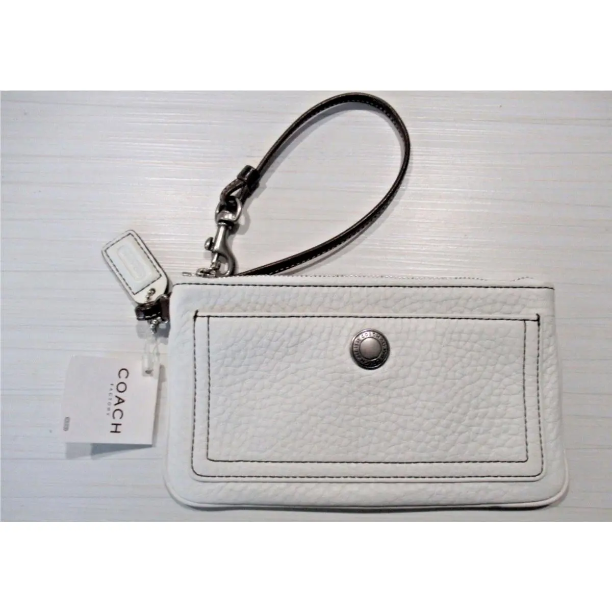Coach Chelsea Wristlet