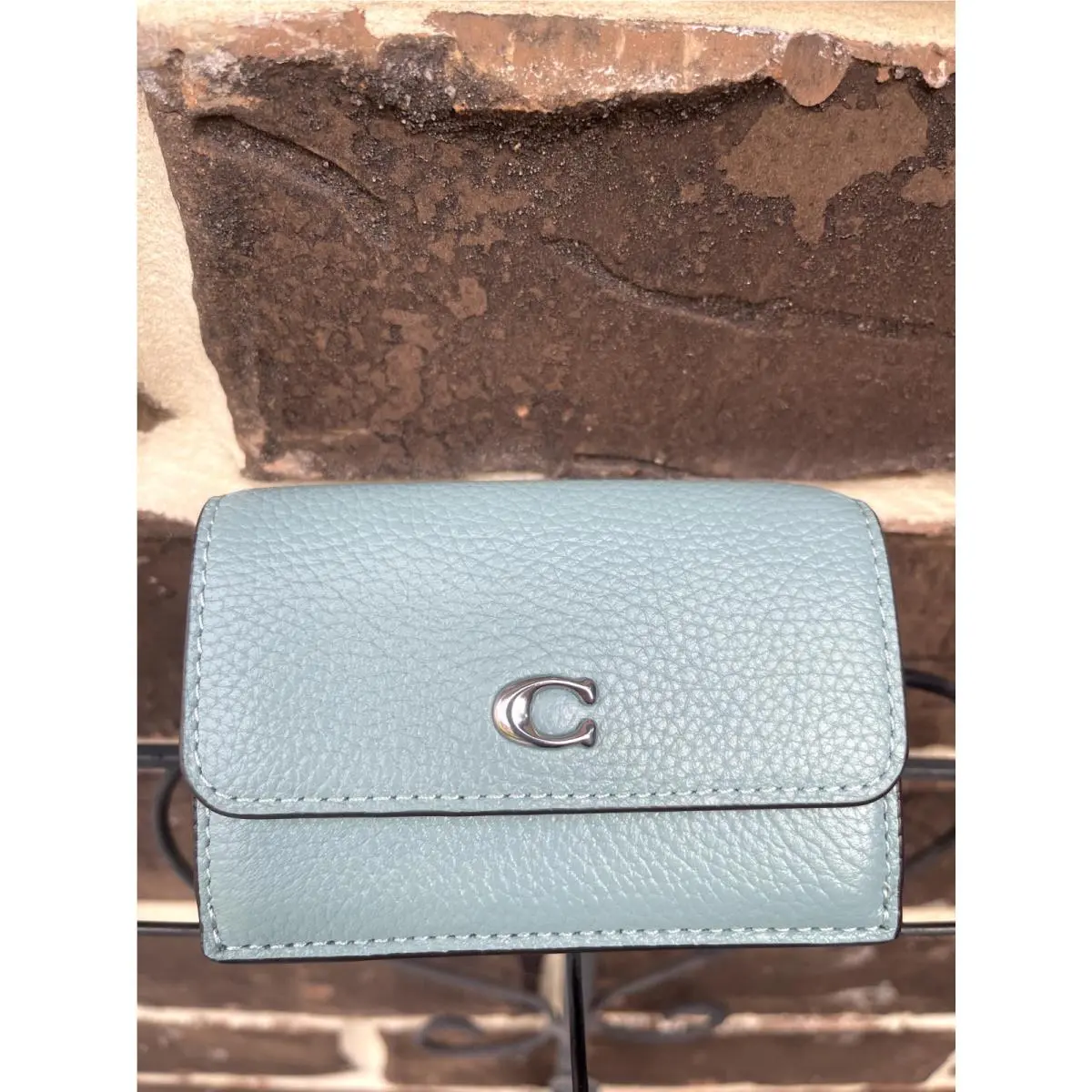 Coach Essential Mini Trifold Wallet Aquamarine Blue CM437
