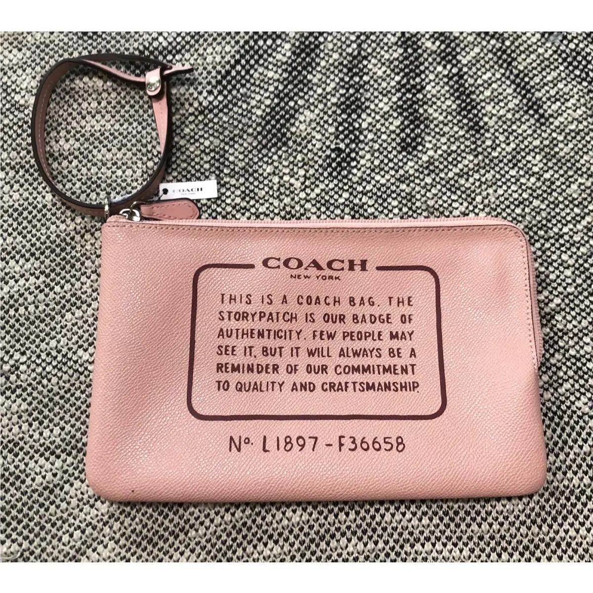 Coach Storypatch Badge Wristlet Pouch Wallet Clutch Pink Leather