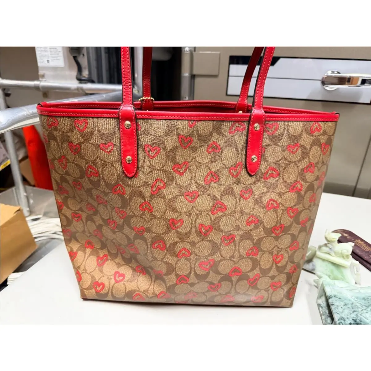 Coach 91014 Signature Heart Print Tote Bag Khaki Multi True Red – w/ Tags –