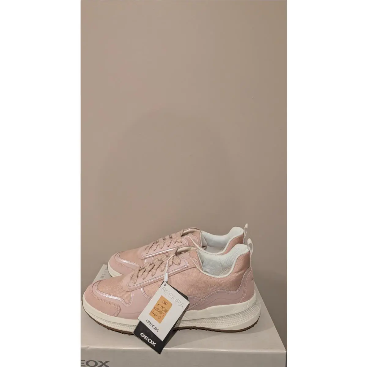 Geox Women`s D PG1X Sneaker Size 10.5