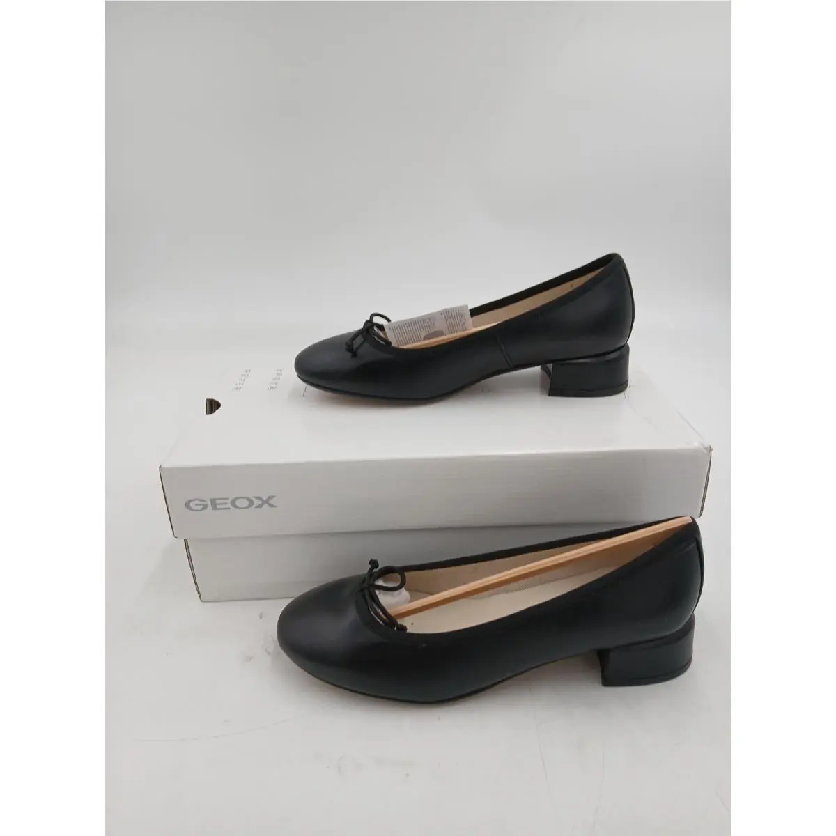 Geox D Floretia A Nappa Shoes Womens Size 5 Black Leather Low Block Heel Pumps