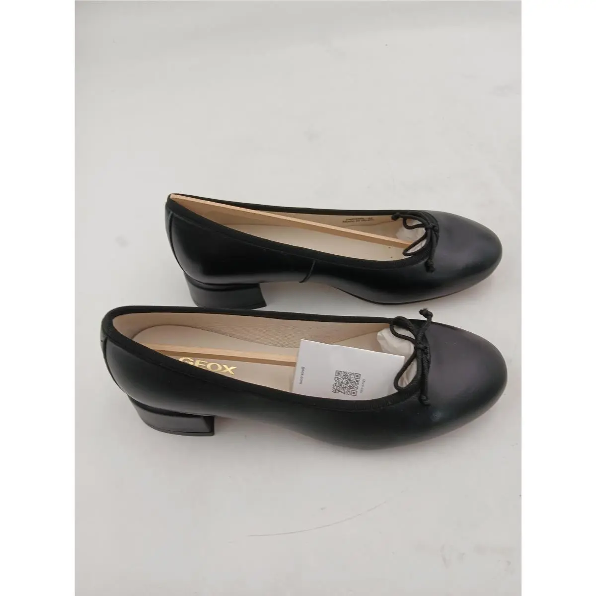 Geox shoes - Geox D FLORETIA A - NAPPA - Black 2