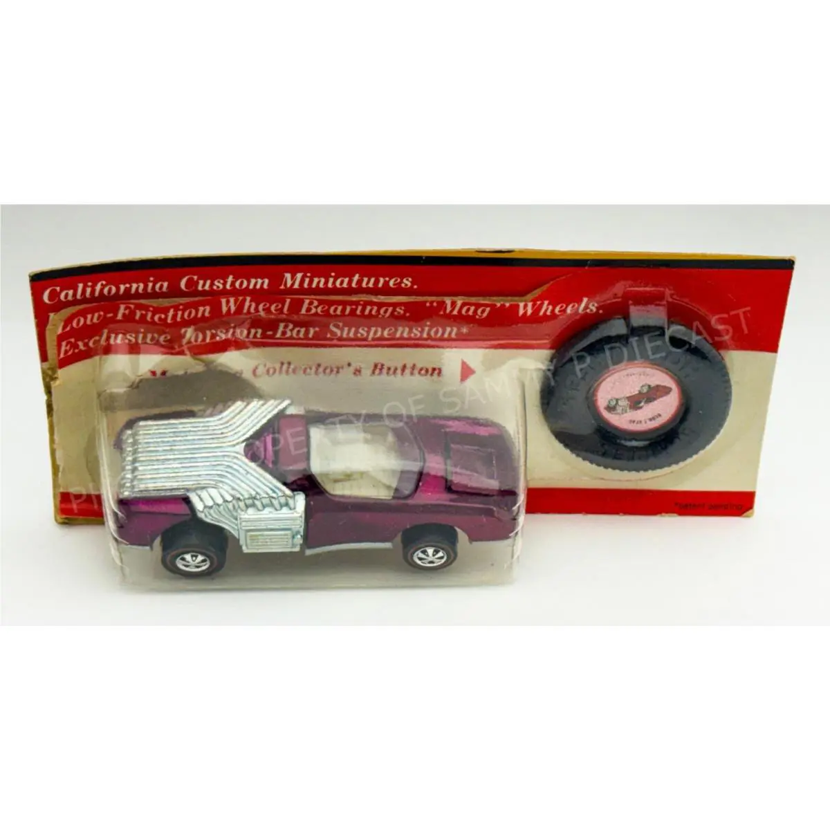 Hot Wheels Redline Noodle Head Magenta US White Interior on Cut Card