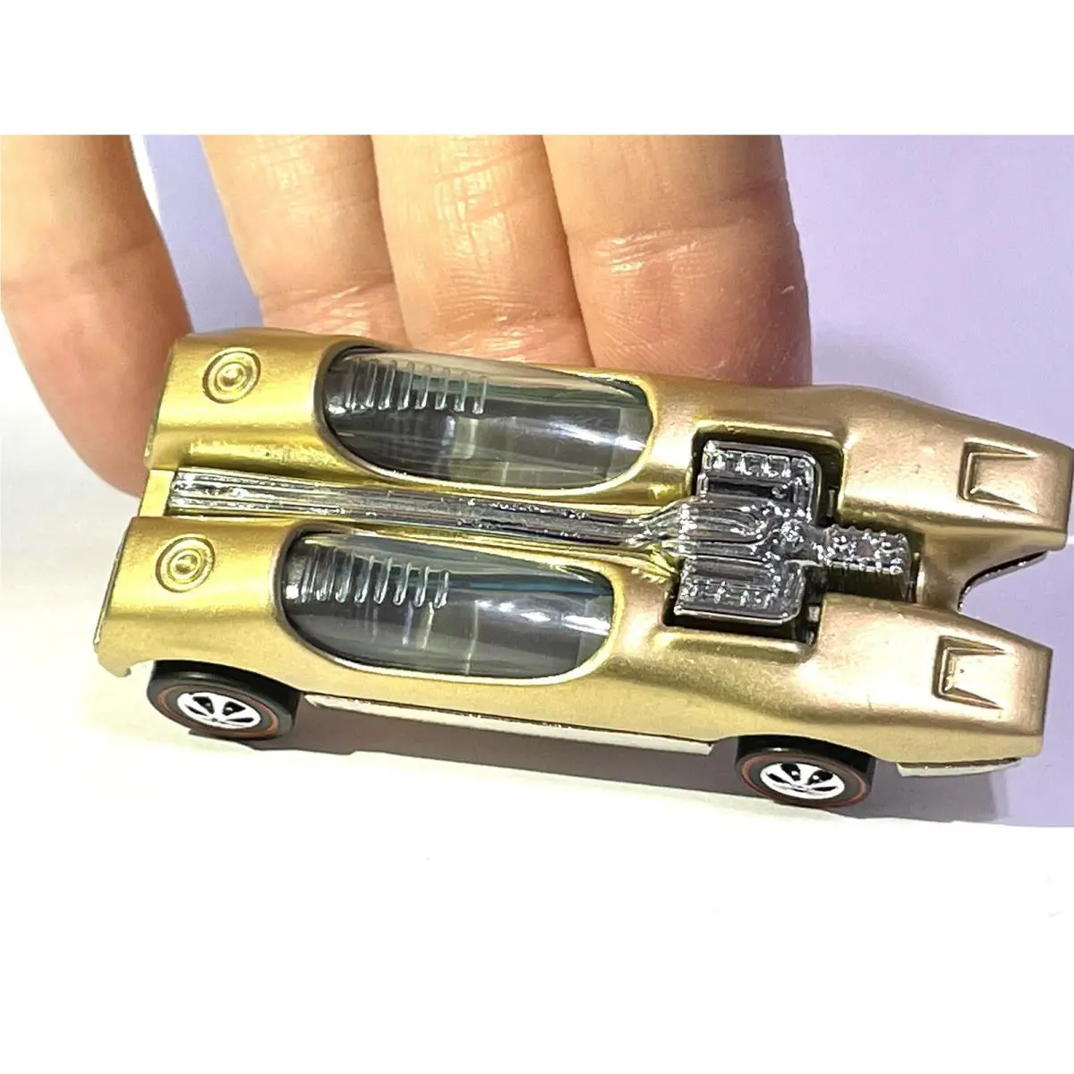 1993 Hot Wheels Custom Made Redline Metallic Gold Splittin Image