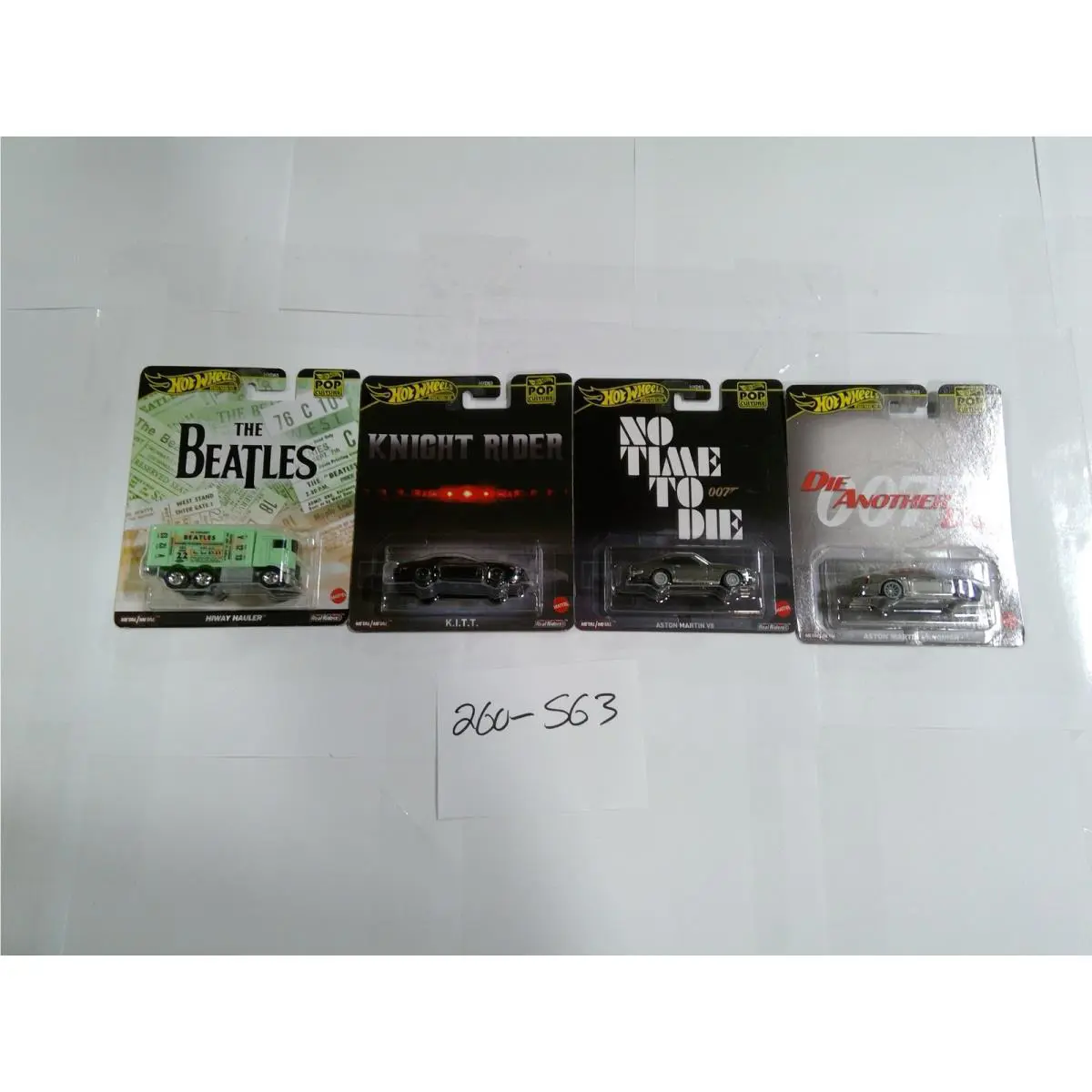 Hot Wheels Premium Pop Culture Beatles Knight Rider 007 Aston Martin 4 Car Set