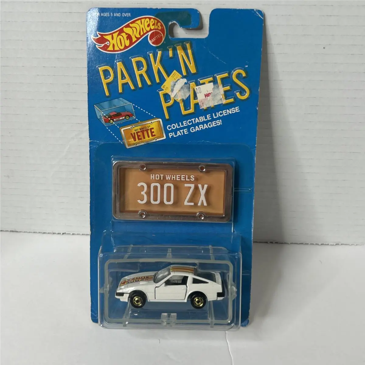 Vintage 1988 Hot Wheels Park ‘N Plates Nissan 300 ZX White
