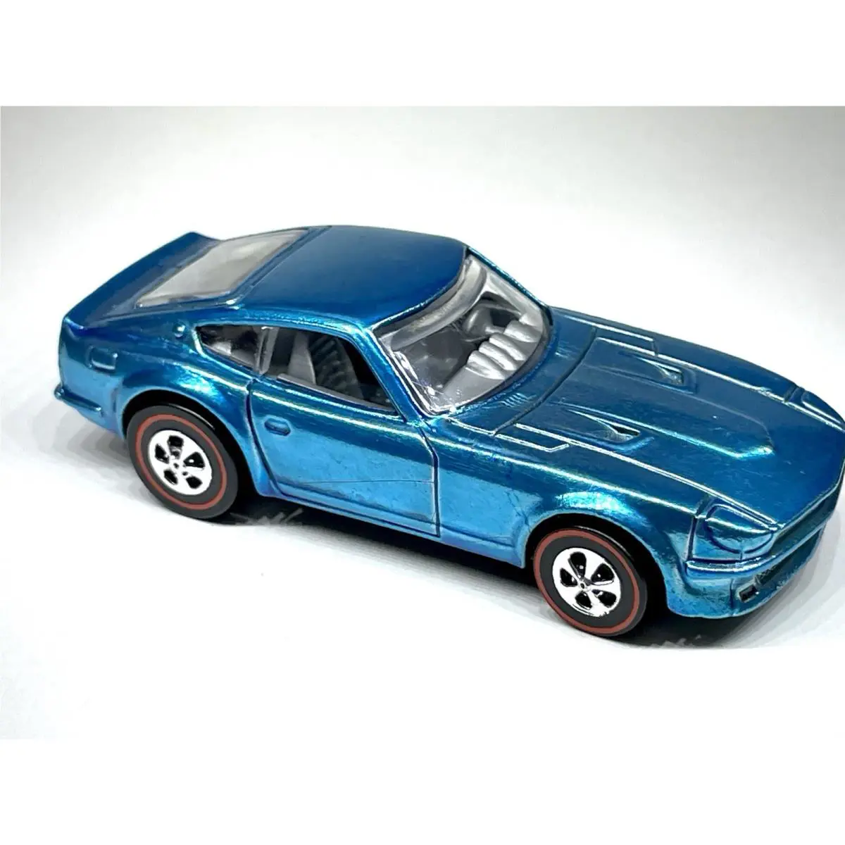 Hot Wheels “custom Made” 70`s Datsun 240Z Jdm Candy Blue Redline