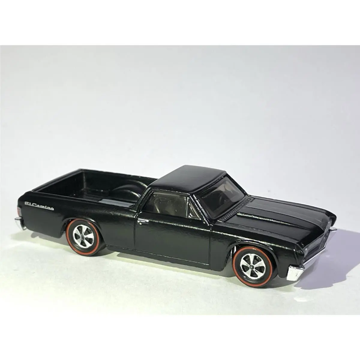 Hot Wheels Custom Made Redline Chevy El Camino Gloss Black