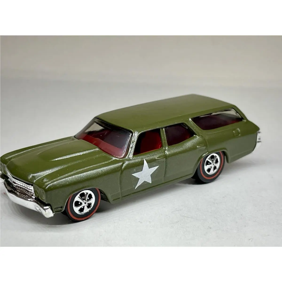 Hot Wheels Custom Made Metallic Olive `70 Chevelle SS Military Wagon