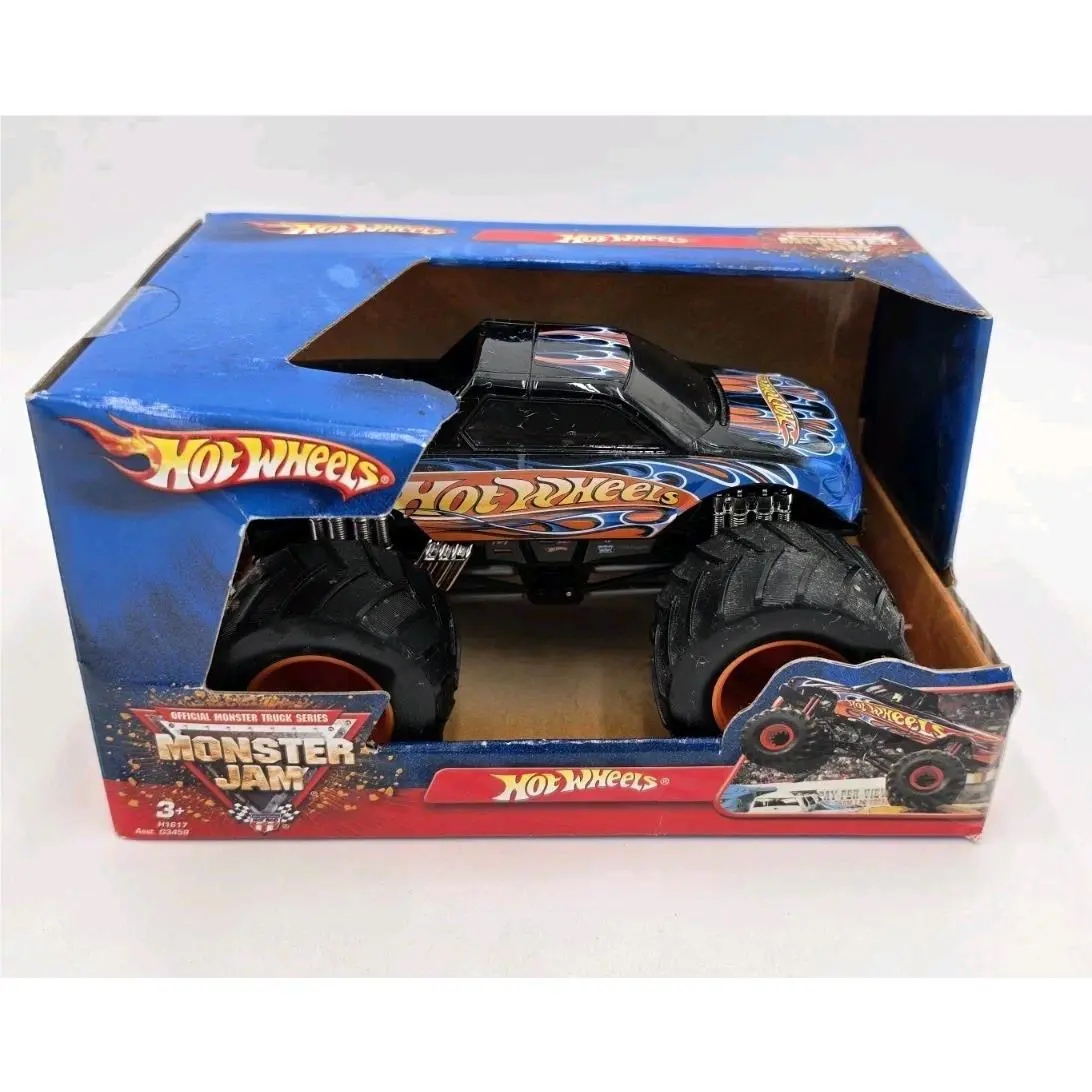 Hot Wheels Old School Team Hot Wheels Monster Truck 1:24 Scale 2005