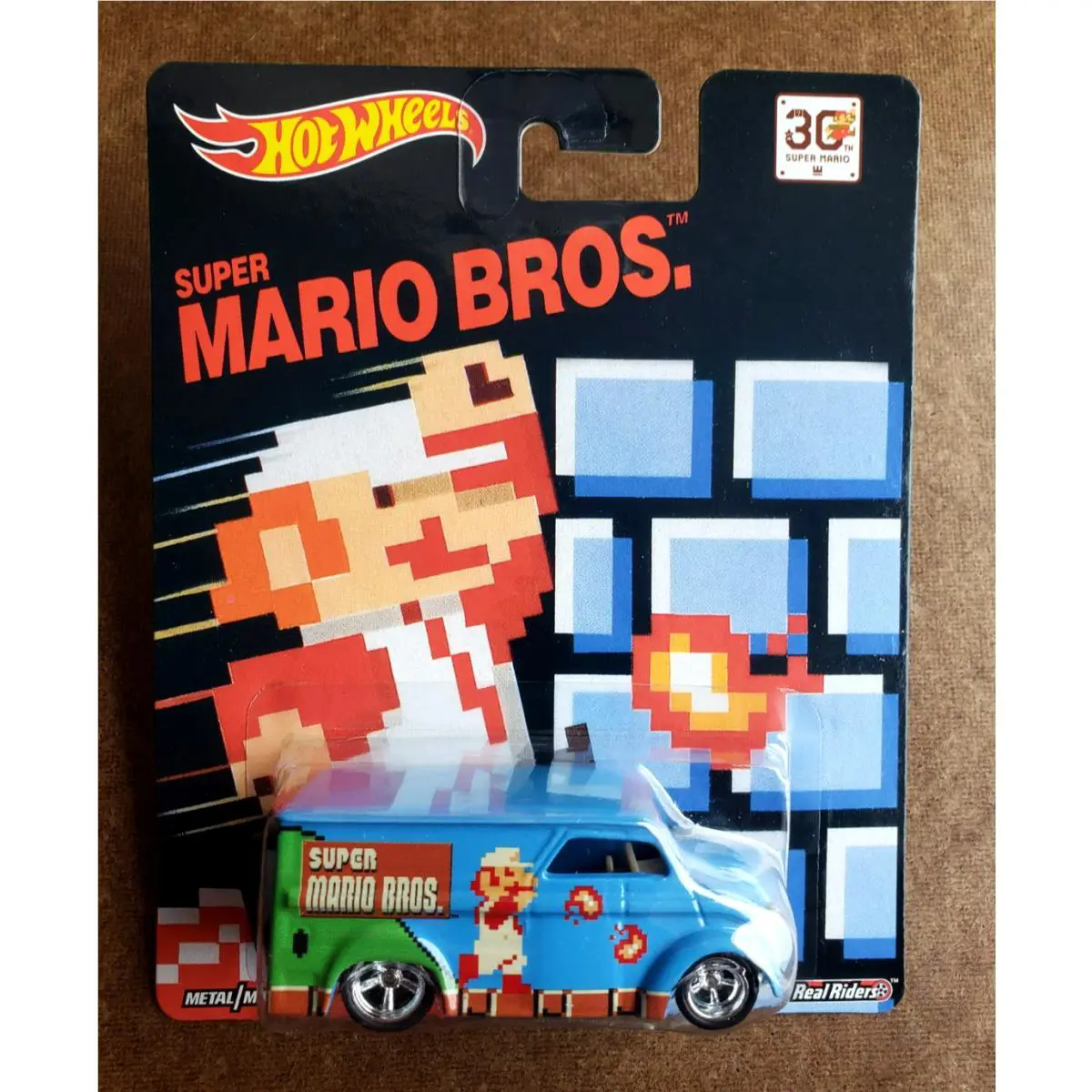 2015 Hot Wheels Dairy Delivery Blue Pop Culture Super Mario Bros Real Riders 5SP