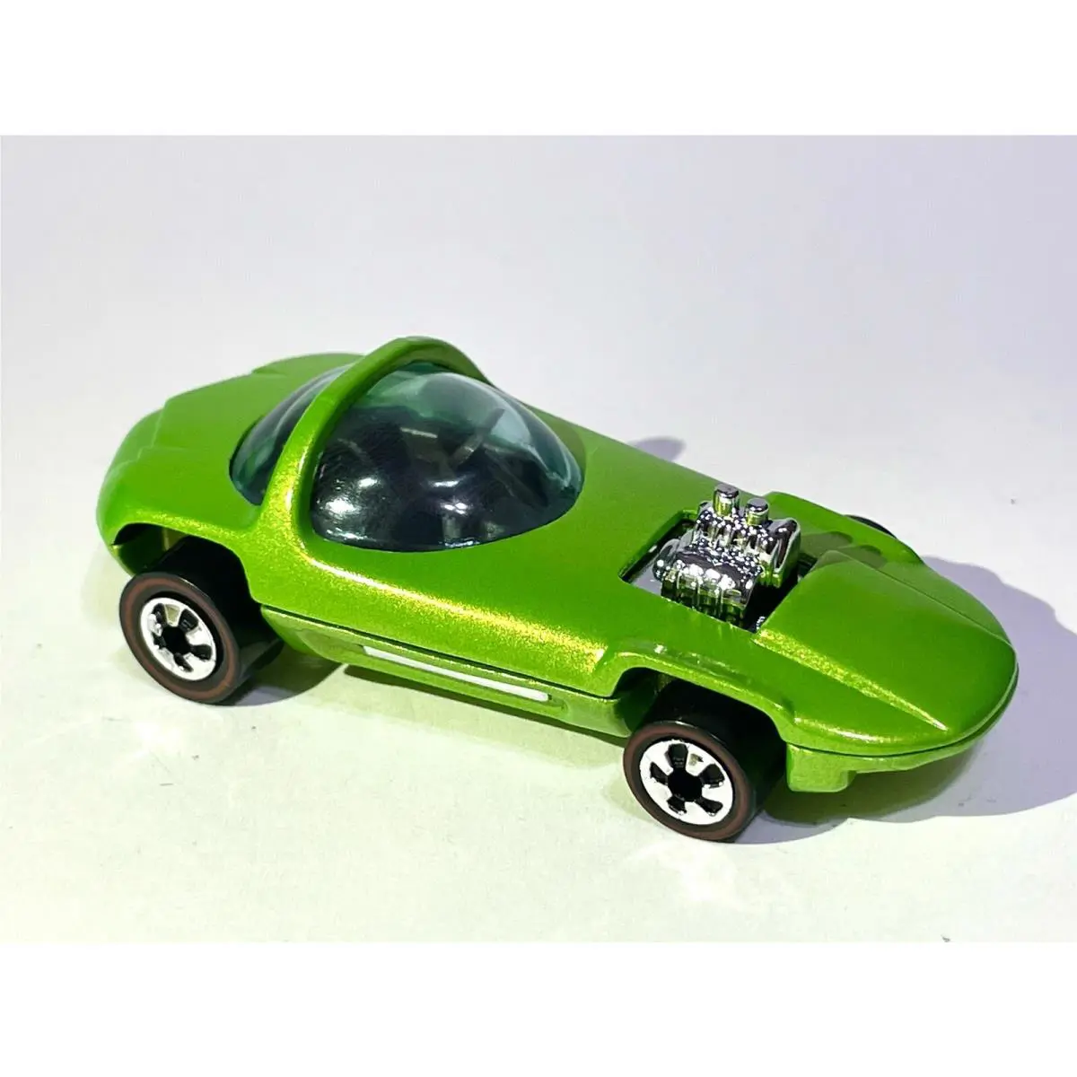 Hot Wheels Redline Silhouette Custom Candy Lime Green . 1993 Casting
