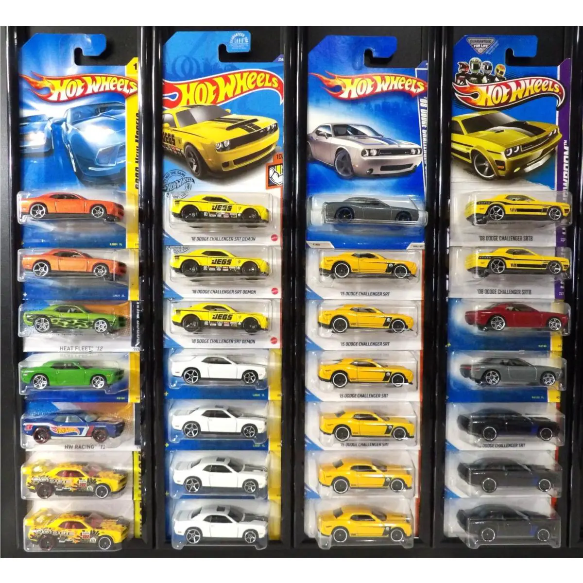 Hot Wheels Dodge Challenger SRT8 Srt Demon 28 Cars C2