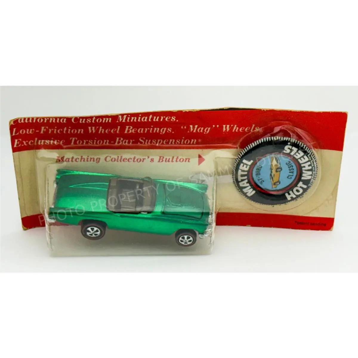 Hot Wheels Redline Classic `57 Bird Green Dark Interior on Cut Cheetah Card