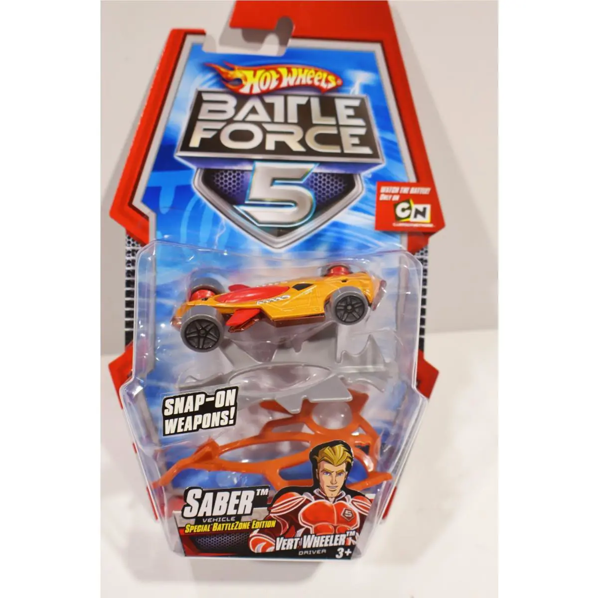 2009 Hot Wheels Battle Force 5 Saber Metallic Gold with Snap-on Weapons