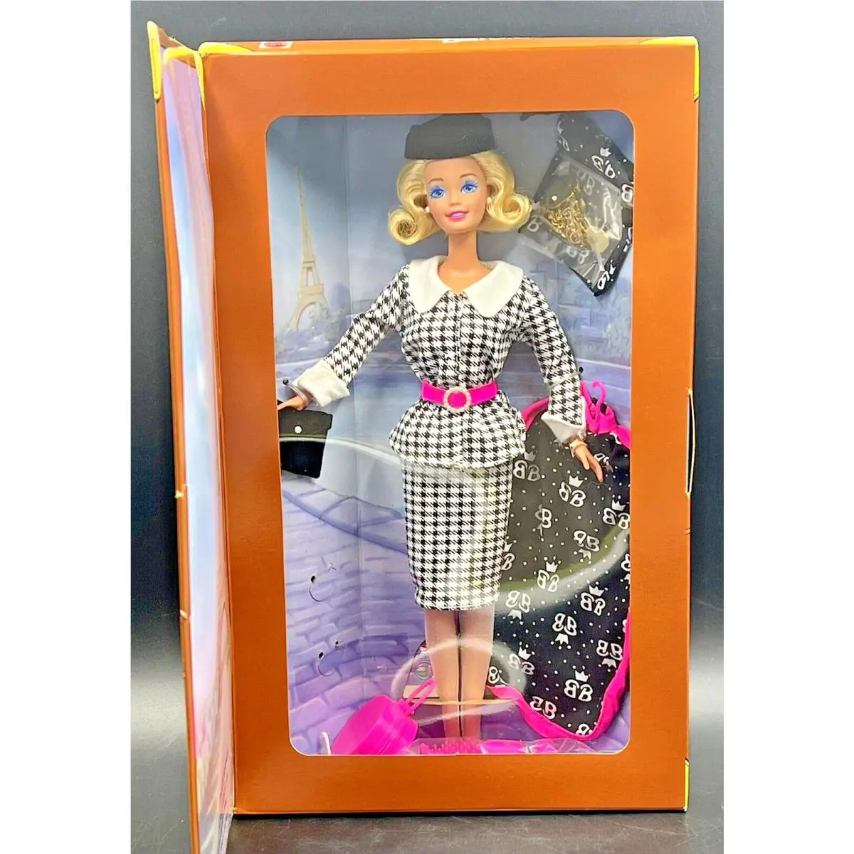 Barbie Special Edition 1995 International Travel 2nd in Series Nrfb