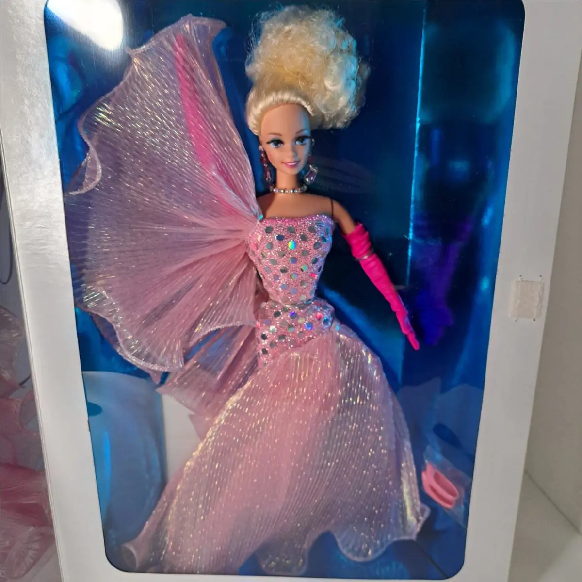 Barbie Pink Glamour Dress Extravaganza