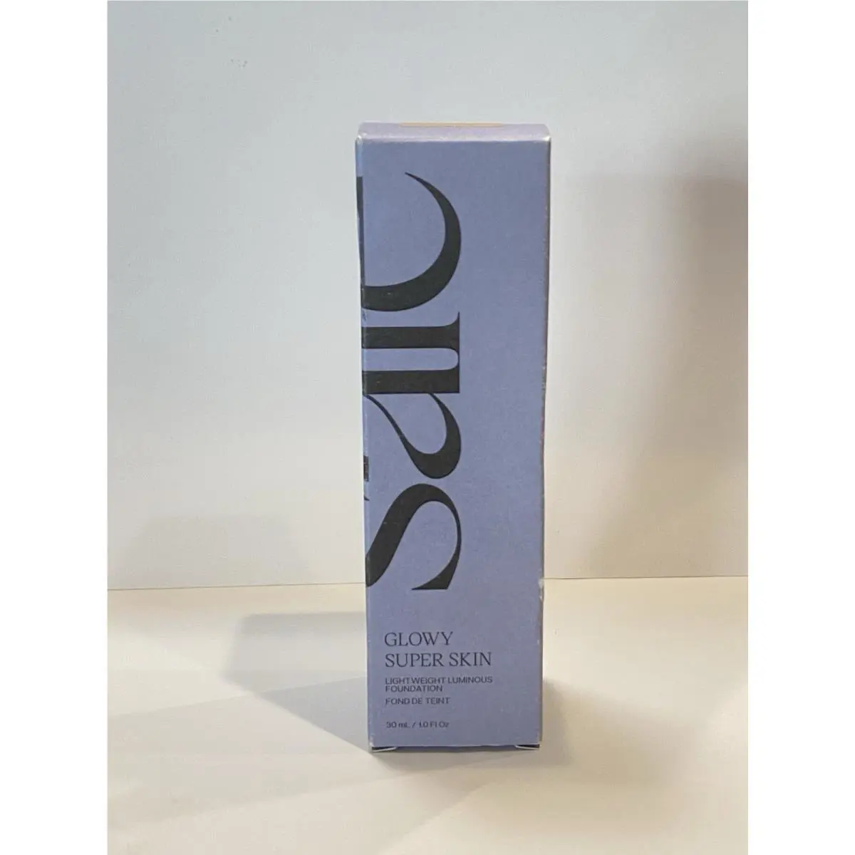 Saie Glowy Super Skin Lightweight Hydrobounce Serum Foundation Shade 7