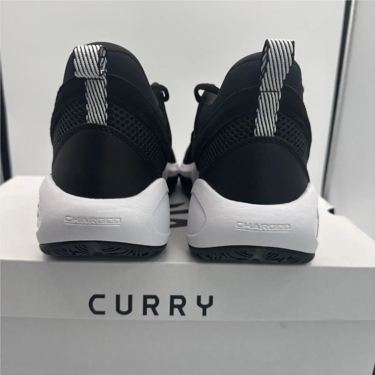 Under Armour shoes - Under Armour Curry 3 - Curry - 6000750-002 - Black 3