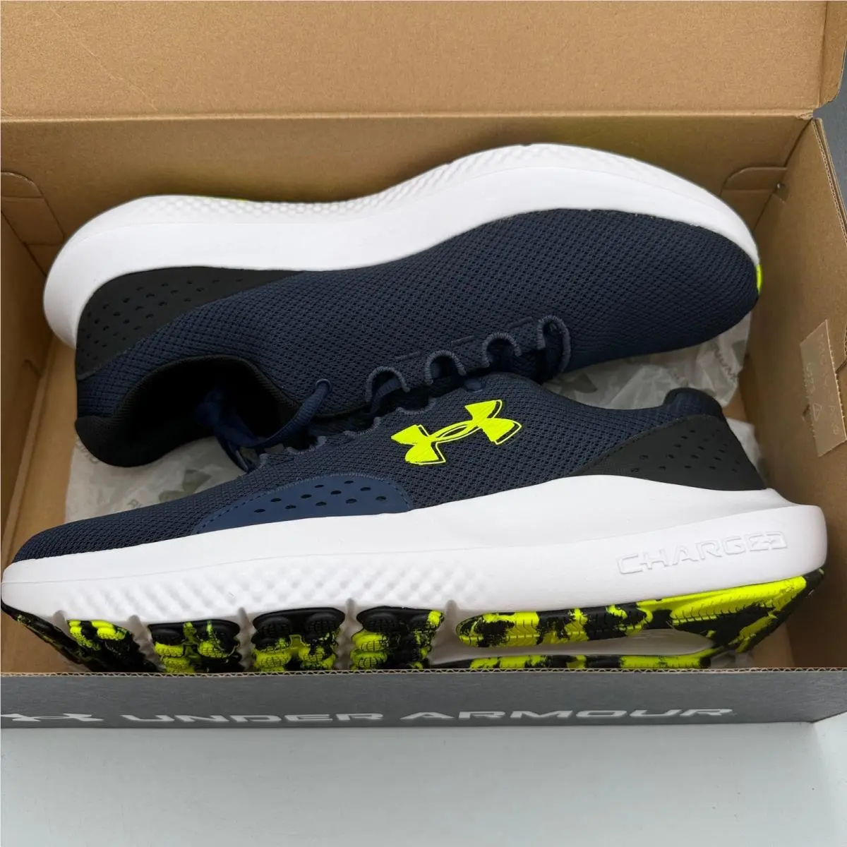 Under Armour shoes - Under Armour Charged Surge 4 - Blue 5