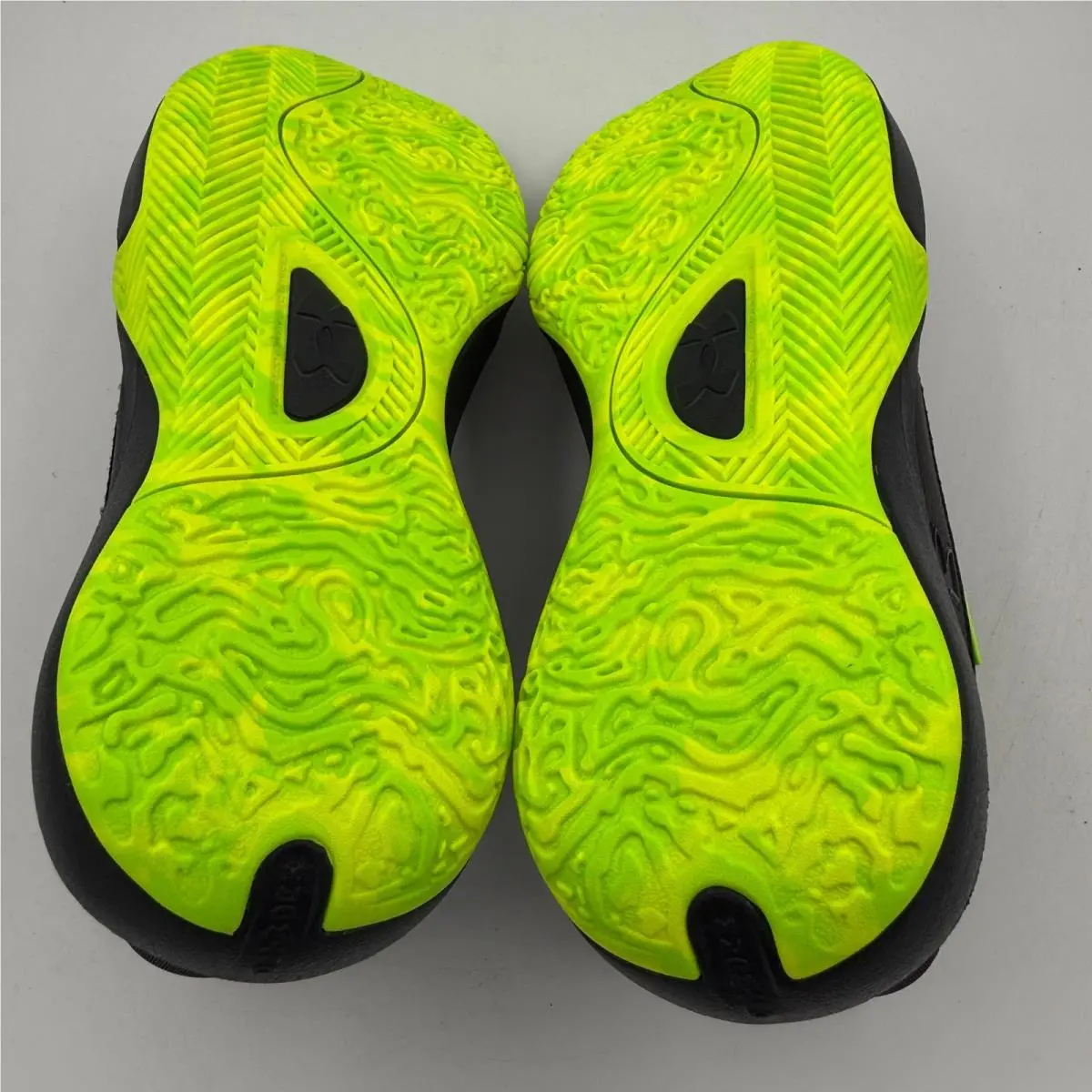 Under Armour shoes - UA Lockdown 7 - Lockdown - Black 4