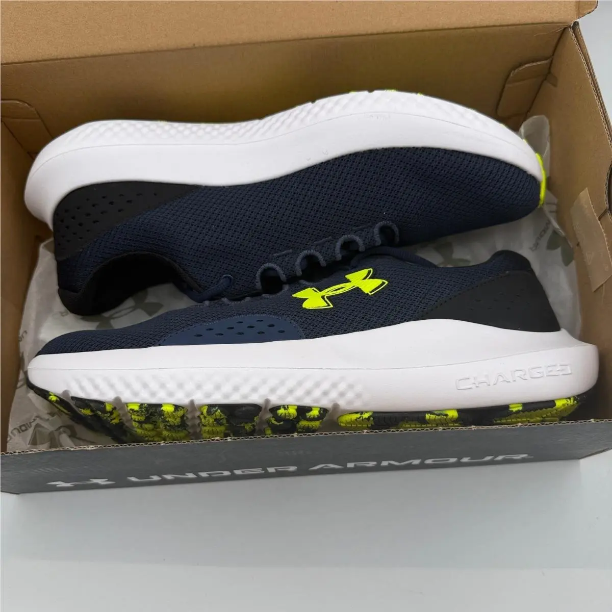 Under Armour shoes - UA Charged Surge 4 - Charged Surge - Blue 5