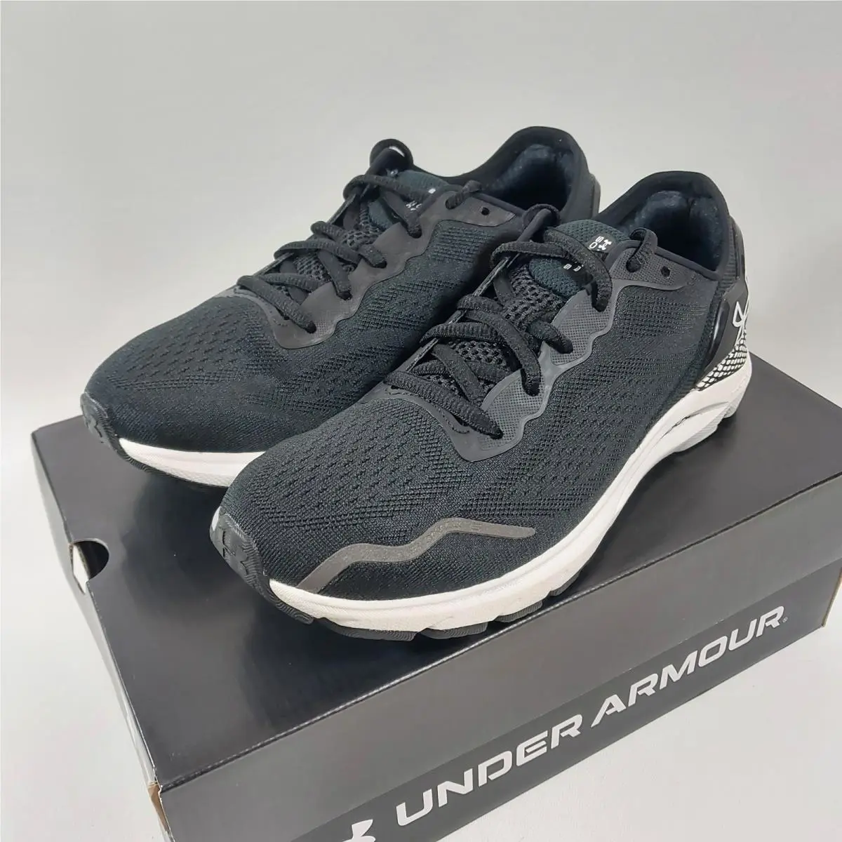Under Armour Women`s Hovr Sonic 6 Running Shoe - Black/black - Size 8.5