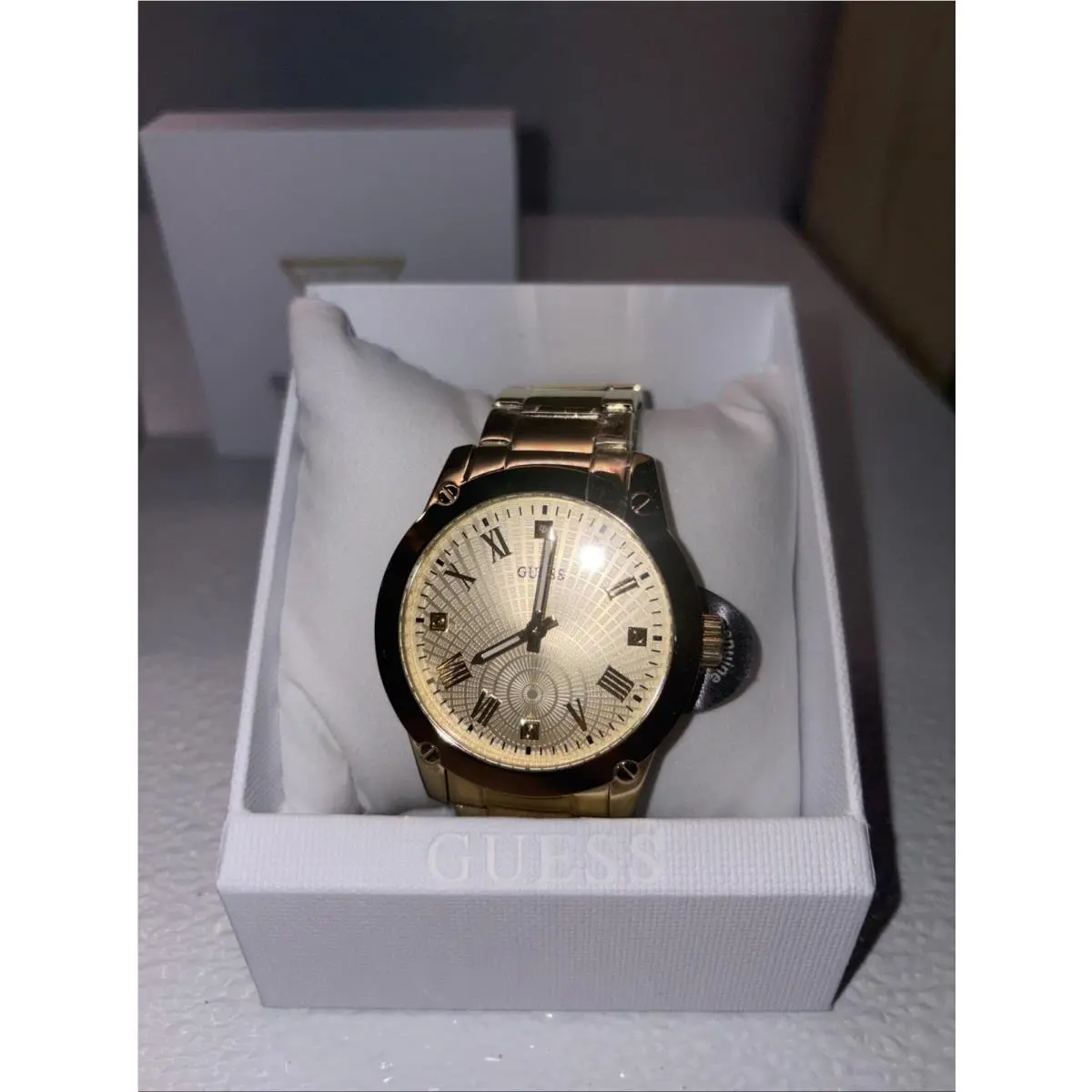 Guess Watch Gold Tone/champagne Band Men. Gw0592g2