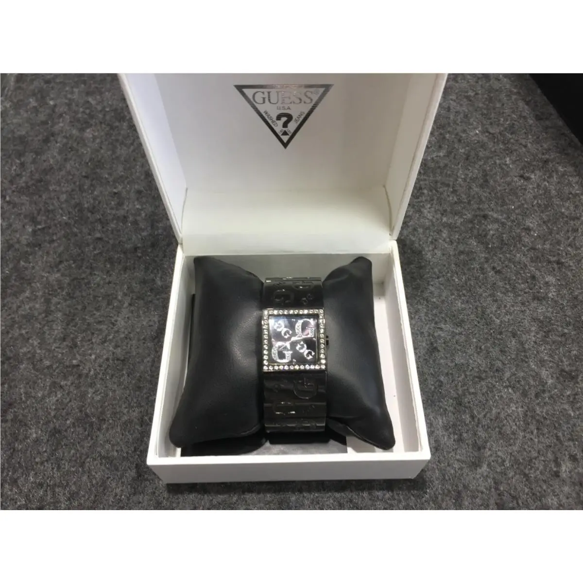Guess Watch