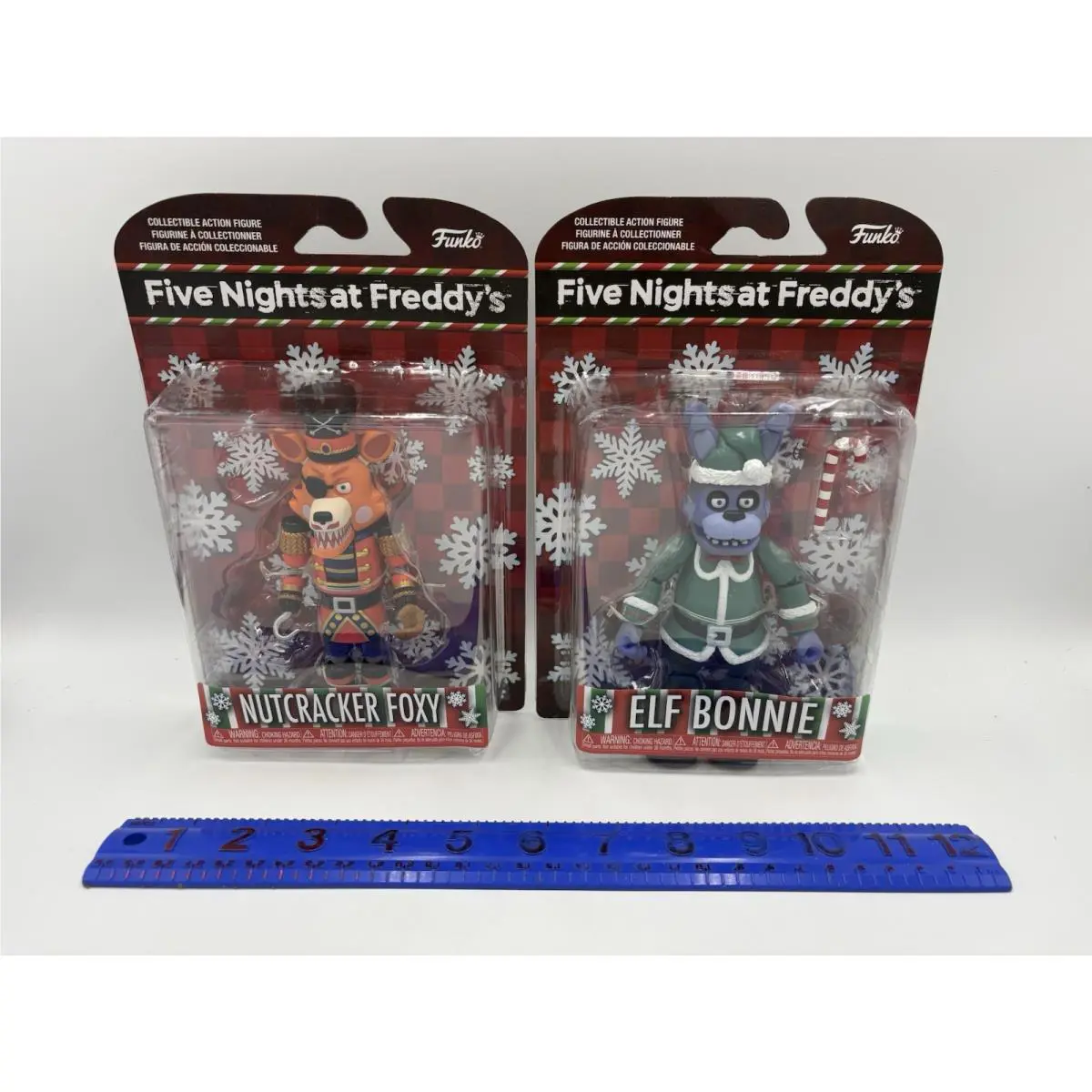Five Nights At Freddy`s Toy Elf Bonnie and Nutcracker Foxy 6 Figure Funko