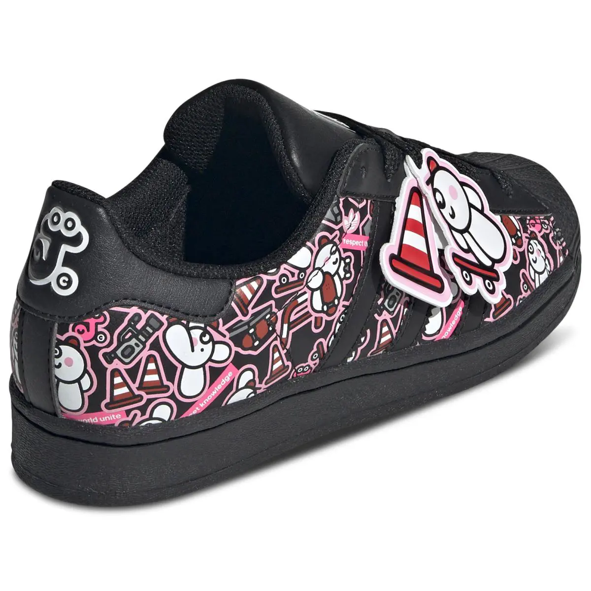 Adidas shoes - Cblack/Cblack/Ftwwht 6
