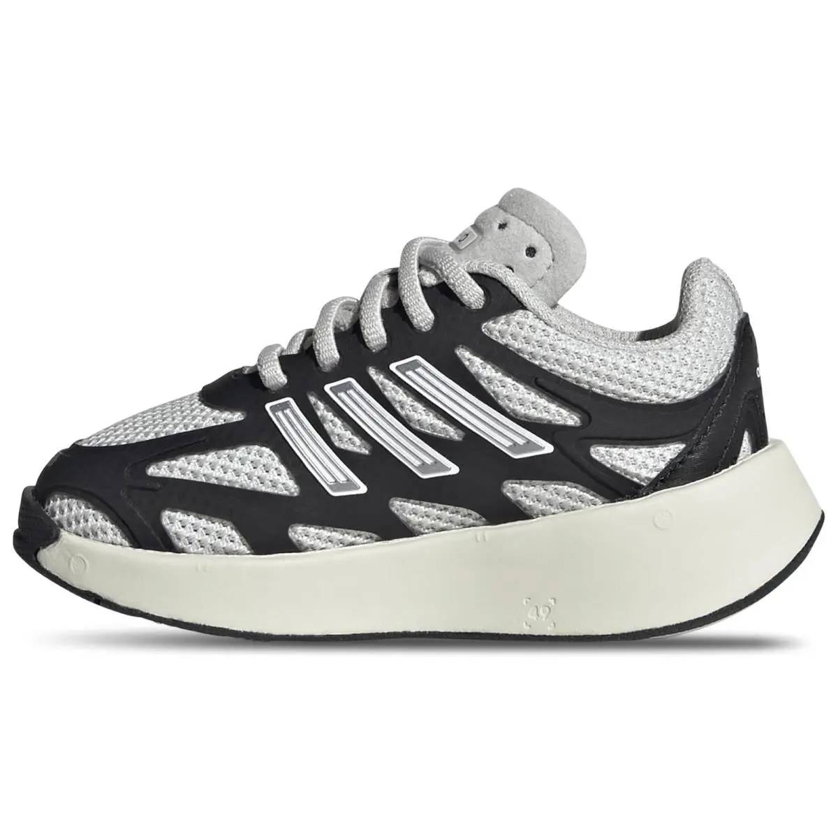 Adidas shoes - Core Black / Cloud White / Grey One 0