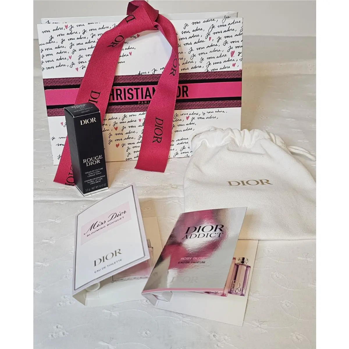 Christian  Rouge  Refillable Lipstick 722 Dreamy Dahlia W/bag Samples by Dior