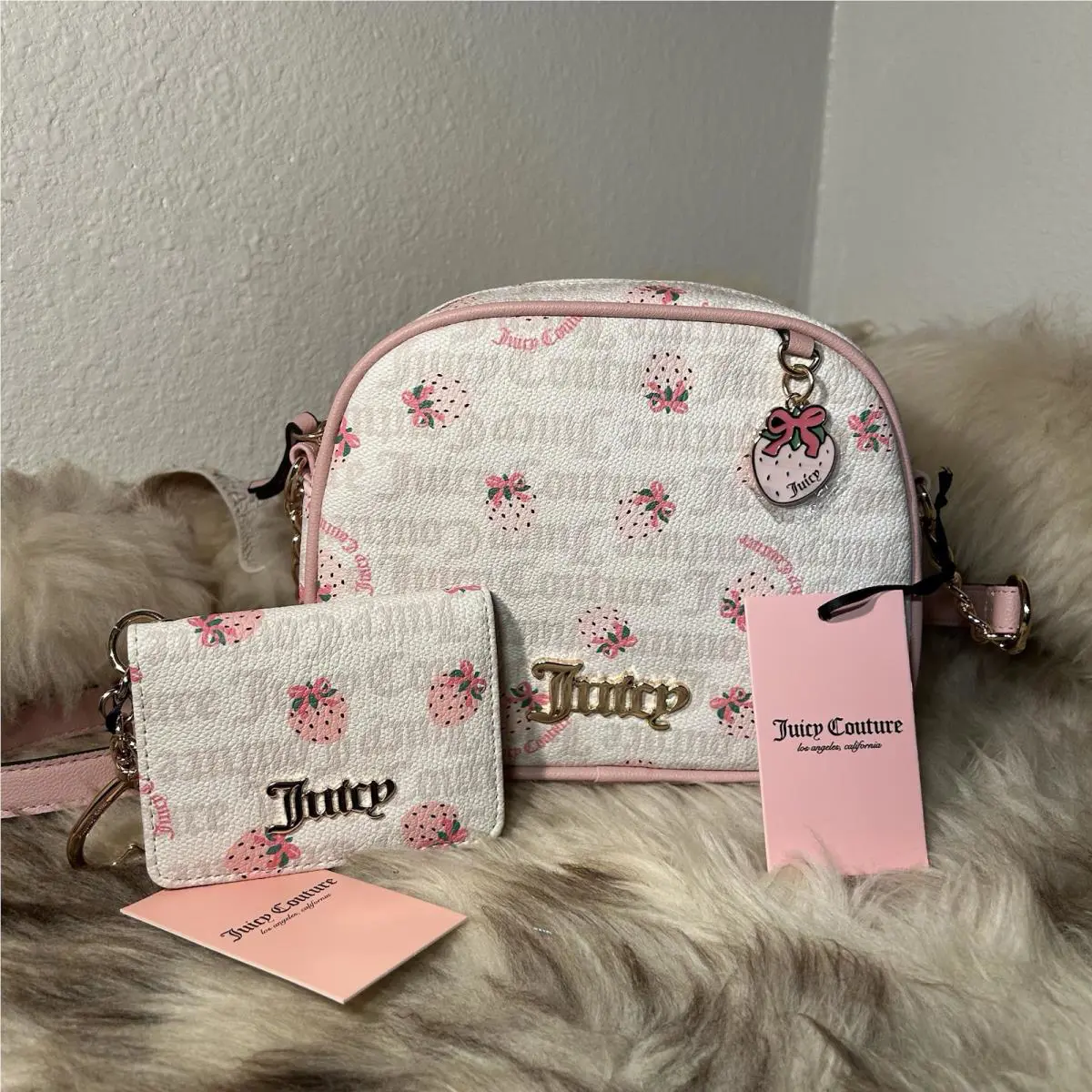 Juicy Couture Berry Sweet Crossbody Card Case - White Crystal - Strawberry