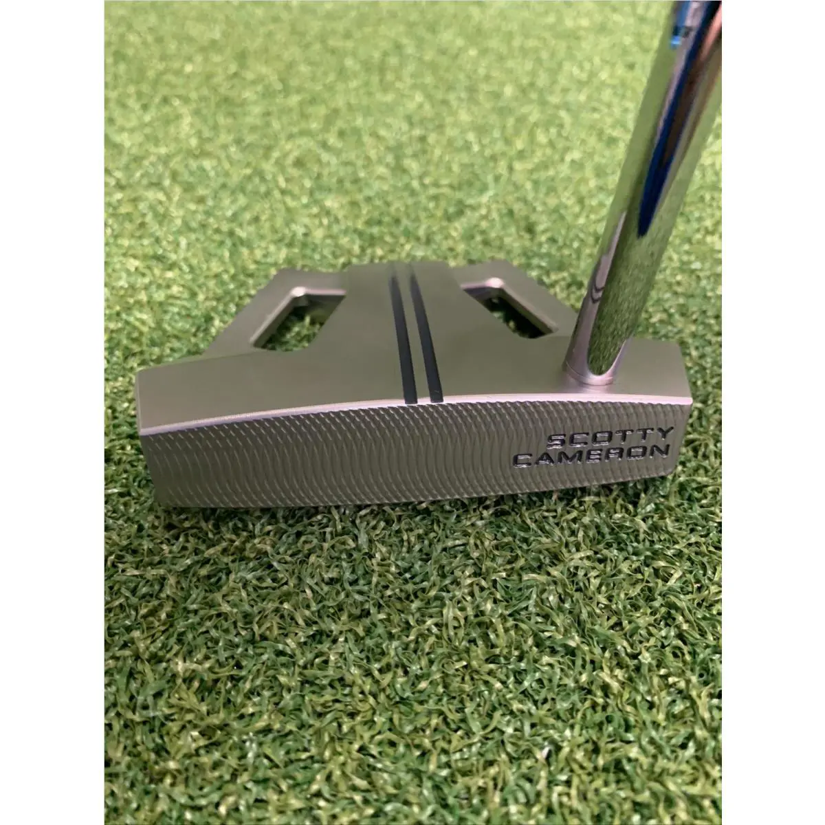 Scott  - Scotty Cameron 2025 Phantom - Cameron Phantom 2
