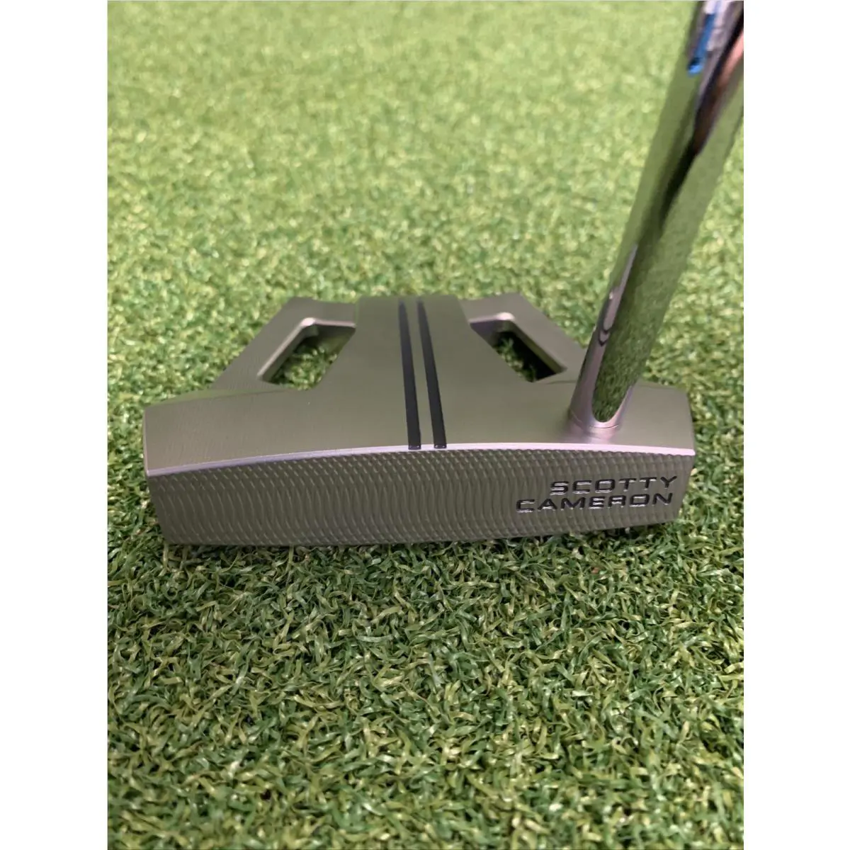 Scott  - Scotty Cameron 2025 Phantom - Cameron Phantom 2