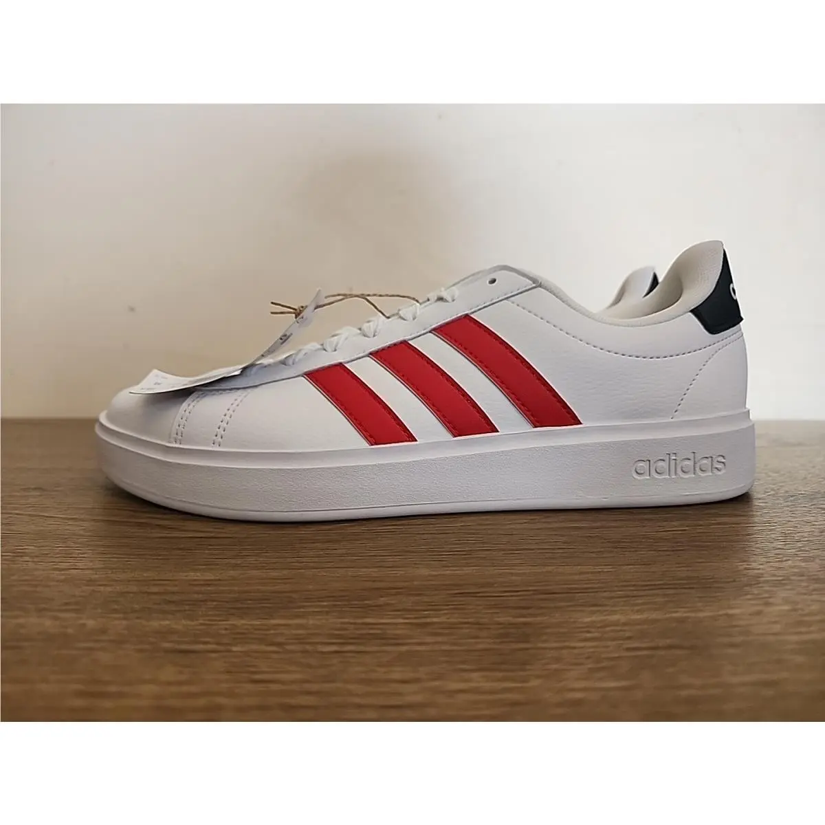 Adidas shoes - White 2